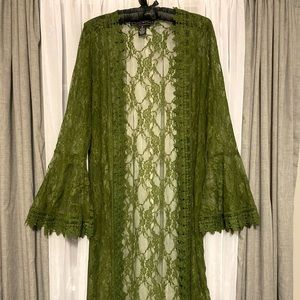 Dark green Lace Shaw Cover
